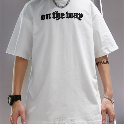 市场上装-T恤-休闲T恤