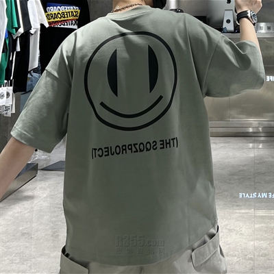 市场上装-T恤-休闲T恤