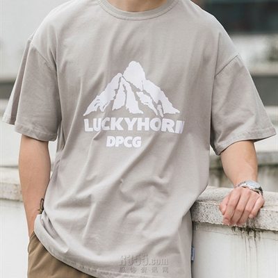 市场上装-T恤-休闲T恤