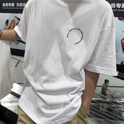 市场上装-T恤-休闲T恤