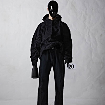 法国《BALENCIAGA》202秋冬商务休闲男女装