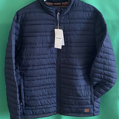 市场上装-棉衣/羽绒服-商务棉服