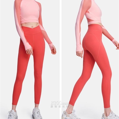 运动品牌-套装-女运动套装