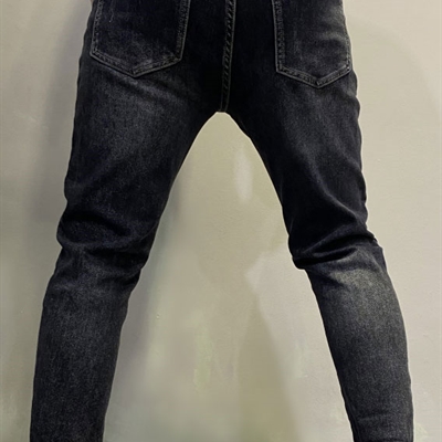 市场男裤-牛仔-休闲牛仔裤