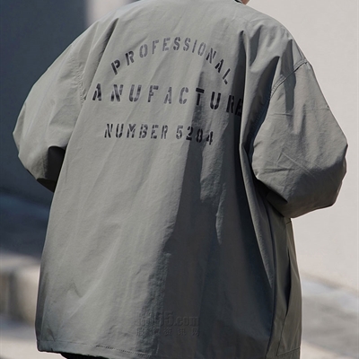 市场上装-夹克-休闲夹克