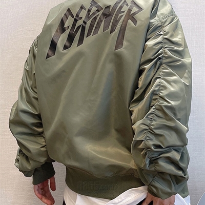 市场上装-夹克-休闲夹克