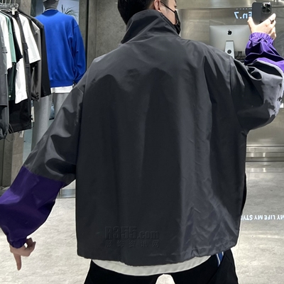 市场上装-夹克-休闲夹克