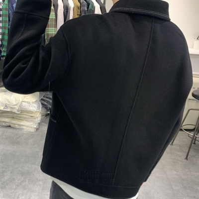 市场上装-夹克-休闲夹克