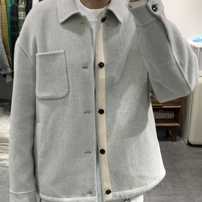 市场上装-夹克-休闲夹克