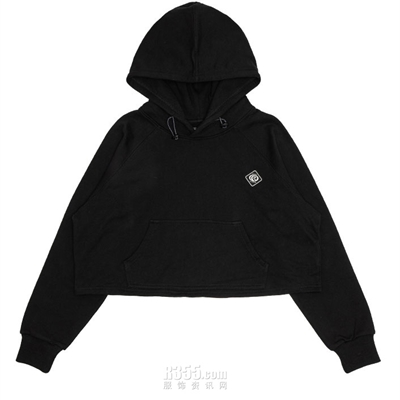运动品牌-套装-女运动套装