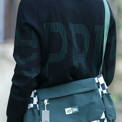 市场上装-毛衫-【DRONKOO 装库男装】休闲毛衫