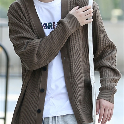 市场上装-毛衫-【DRONKOO 装库男装】休闲毛衫