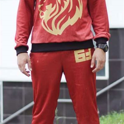 运动品牌-套装-男运动套装