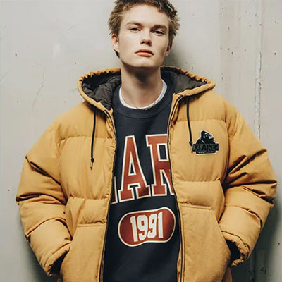 美国《XLARGE x Champion》2022秋冬运动男装