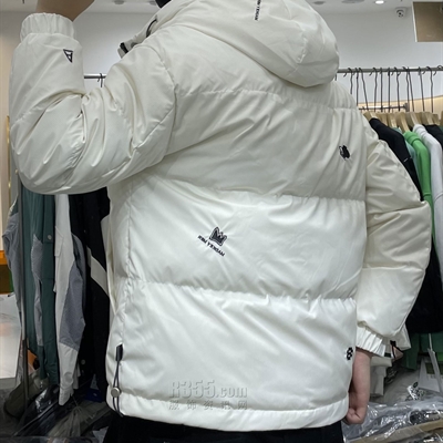 市场上装-棉衣/羽绒服-休闲棉服