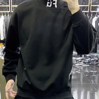 市场上装-卫衣-微潮卫衣