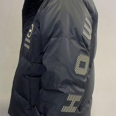 市场上装-棉衣/羽绒服-微潮棉服