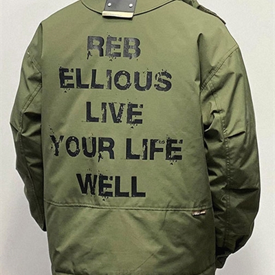 市场上装-棉衣/羽绒服-微潮棉服