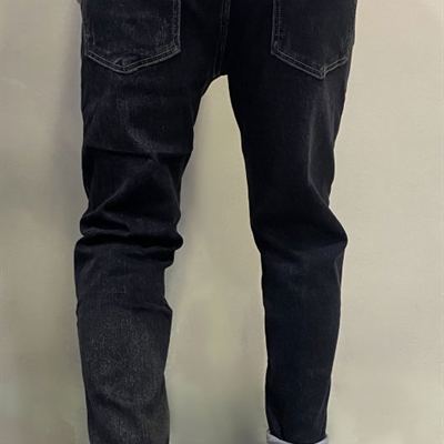 市场男裤-牛仔-休闲牛仔裤