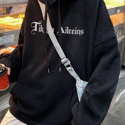 市场上装-卫衣-电商卫衣
