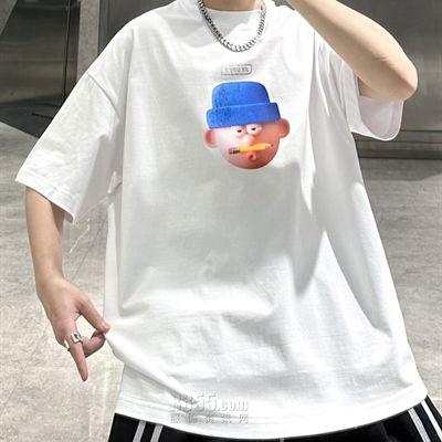 市场上装-T恤-休闲T恤