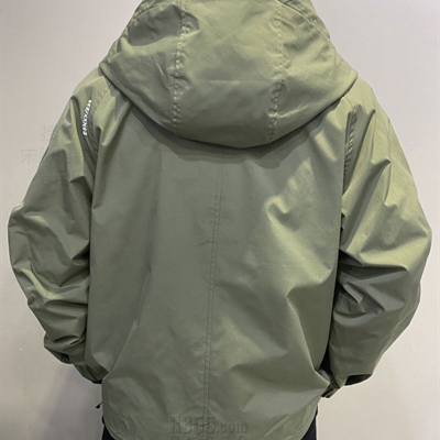 市场上装-夹克-休闲夹克