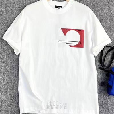 市场上装-T恤-休闲T恤