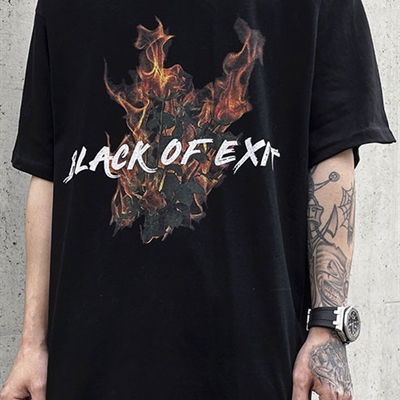 市场上装-T恤-电商T恤