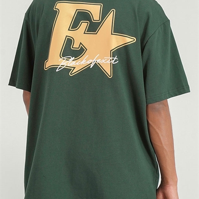 市场上装-T恤-电商T恤