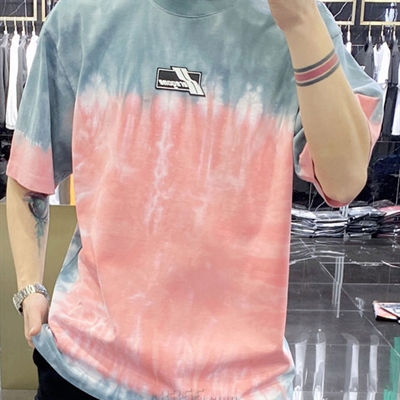 市场上装-T恤-欧货T恤