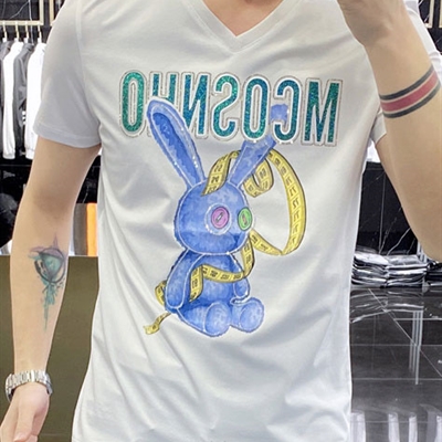 市场上装-T恤-欧货T恤