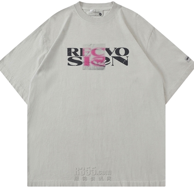 市场上装-T恤-电商T恤