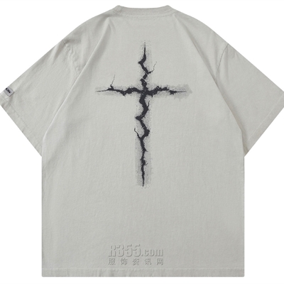 市场上装-T恤-电商T恤