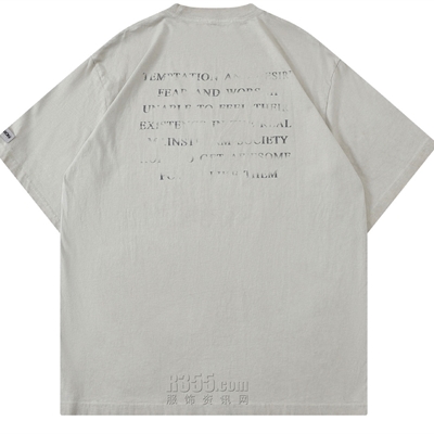 市场上装-T恤-电商T恤