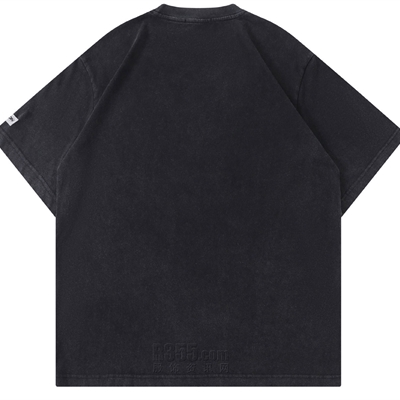 市场上装-T恤-电商T恤