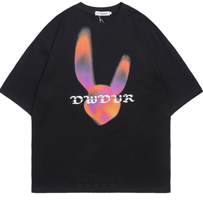 市场上装-T恤-电商T恤