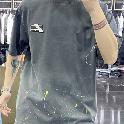 市场上装-T恤-欧货T恤