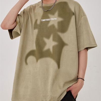 市场上装-T恤-电商T恤