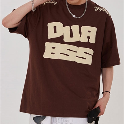 市场上装-T恤-电商T恤