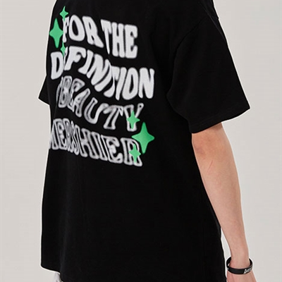 市场上装-T恤-电商T恤