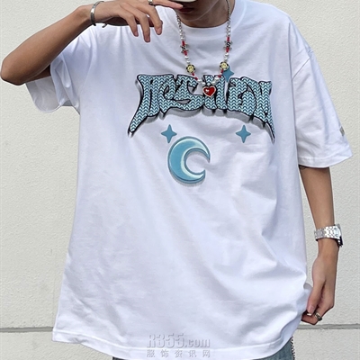 市场上装-T恤-电商T恤