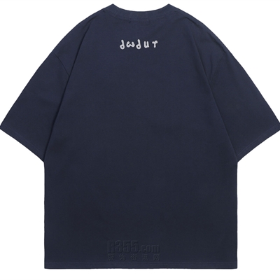 市场上装-T恤-电商T恤