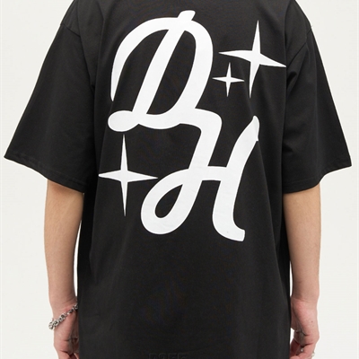 市场上装-T恤-电商T恤