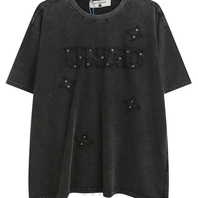 市场上装-T恤-电商T恤