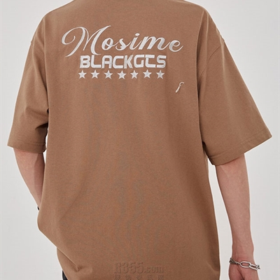 市场上装-T恤-电商T恤