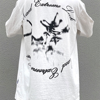 市场上装-T恤-电商T恤