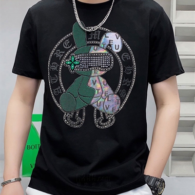 市场上装-T恤-欧货T恤