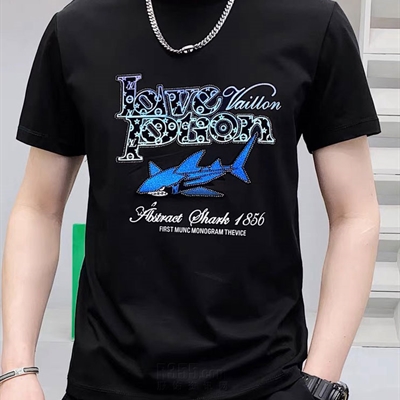 市场上装-T恤-欧货T恤