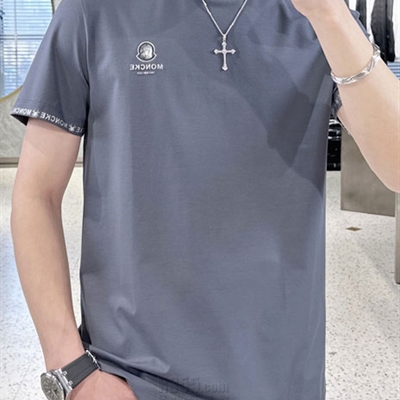 市场上装-T恤-欧货T恤