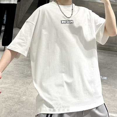 市场上装-T恤-微潮T恤